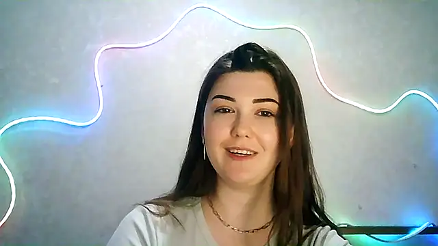 Snapshot of SeductiveTati chatting on 09/09/25, 07:35 SeductiveTati online show from 09/09/25, 07:35