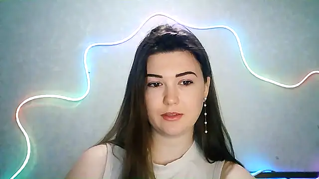 Snapshot of SeductiveTati chatting on 09/18/25, 02:02 SeductiveTati online show from 09/18/25, 02:02