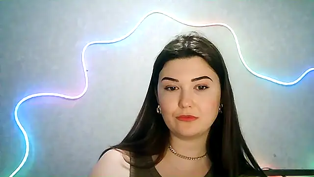 Snapshot of SeductiveTati chatting on 09/21/25, 08:21 SeductiveTati online show from 09/21/25, 08:21