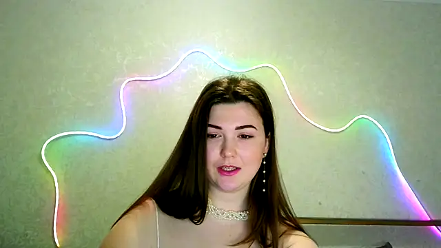 Snapshot of SeductiveTati chatting on 11/21/25, 11:36 SeductiveTati online show from 11/21/25, 11:36