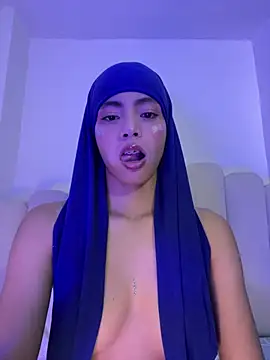 Snapshot of jhalila chatting on 07/11/26, 07:22 jhalila online show from 07/11/26, 07:22
