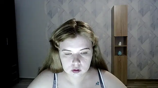 Melina Hot9 online show from 09/26/25, 08:02