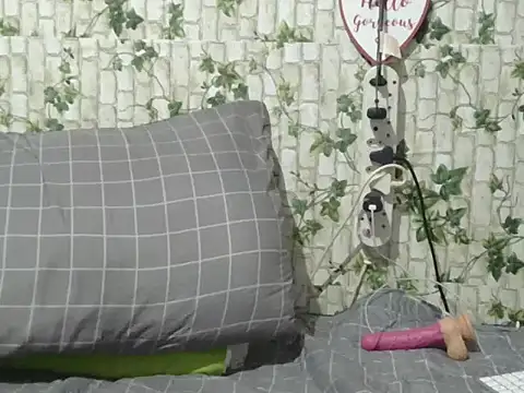 indiantina01 online show from 02/17/25, 08:26