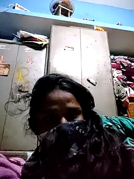 Snapshot of dhararni chatting on 06/28/26, 11:27 dhararni online show from 06/28/26, 11:27