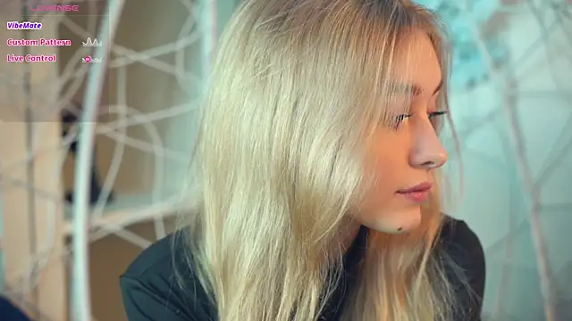 FlairCunard online show from 12/03/24, 02:49