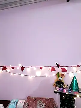 Calatea online show from 12/31/24, 03:01