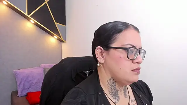 brigittemiller online show from 04/24/26, 01:41