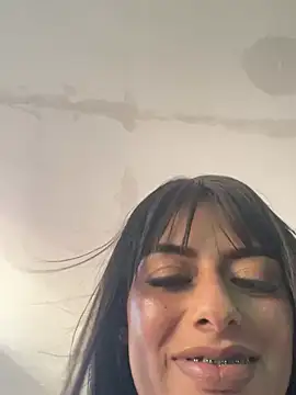 Snapshot of ZairaSofia1 chatting on 01/23/25, 10:22 ZairaSofia1 online show from 01/23/25, 10:22