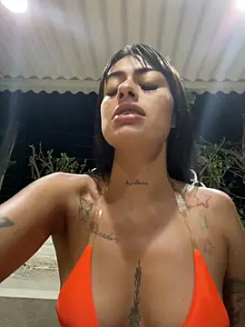 Snapshot of ZairaSofia1 chatting on 01/29/25, 01:48 ZairaSofia1 online show from 01/29/25, 01:48