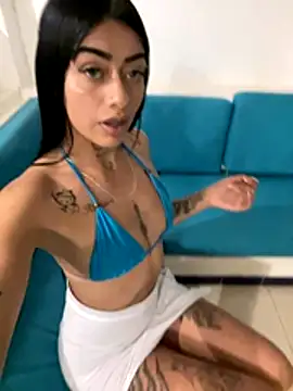 Snapshot of ZairaSofia1 chatting on 12/03/25, 11:36 ZairaSofia1 online show from 12/03/25, 11:36