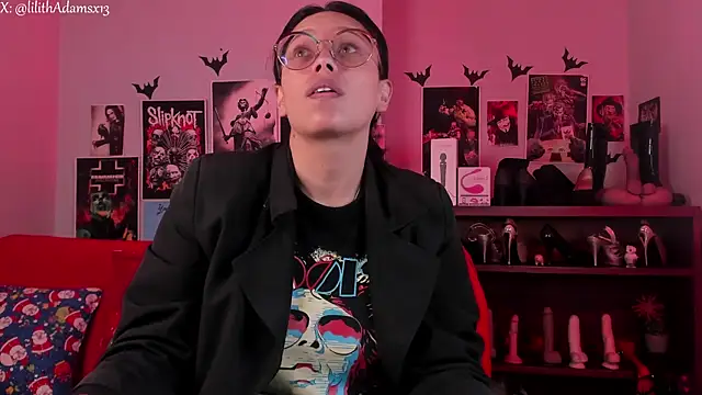 lilith-deveraux online show from 12/15/25, 01:59