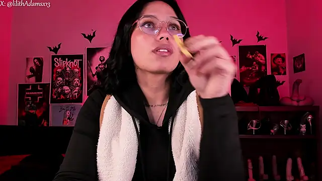 lilith-deveraux online show from 03/26/26, 03:12