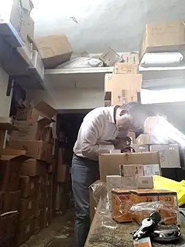 nupa230780 online show from 12/16/25, 12:32