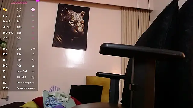 virtual charm online show from 04/23/26, 01:02