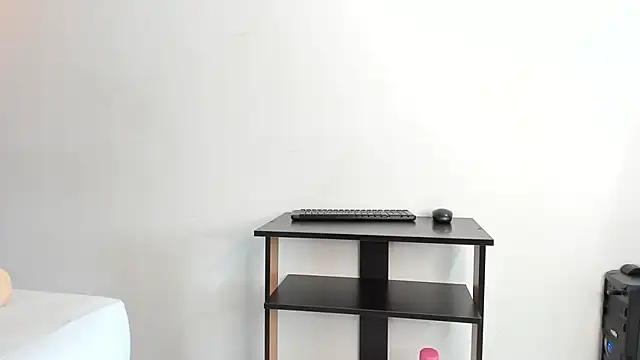 Fransheska-mon online show from 10/27/25, 02:10