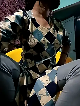 Snapshot of gunjan22 chatting on 12/04/24, 08:56 gunjan22 online show from 12/04/24, 08:56