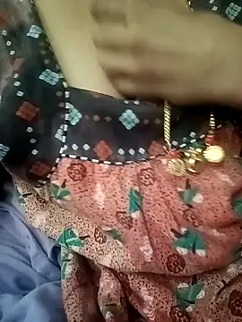 Snapshot of gunjan22 chatting on 12/16/24, 10:40 gunjan22 online show from 12/16/24, 10:40