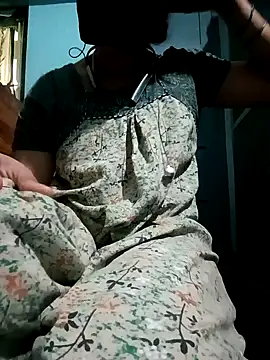 Snapshot of gunjan22 chatting on 12/25/24, 07:24 gunjan22 online show from 12/25/24, 07:24