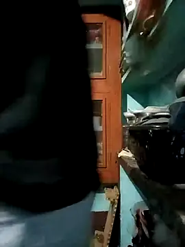 Snapshot of gunjan22 chatting on 03/18/25, 12:27 gunjan22 online show from 03/18/25, 12:27