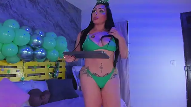 Snapshot of Rubi_Love_ chatting on 03/17/25, 12:46 Rubi Love online show from 03/17/25, 12:46