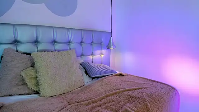 Snapshot of Axel_brunette1 chatting on 02/08/25, 11:13 Axel brunette1 online show from 02/08/25, 11:13