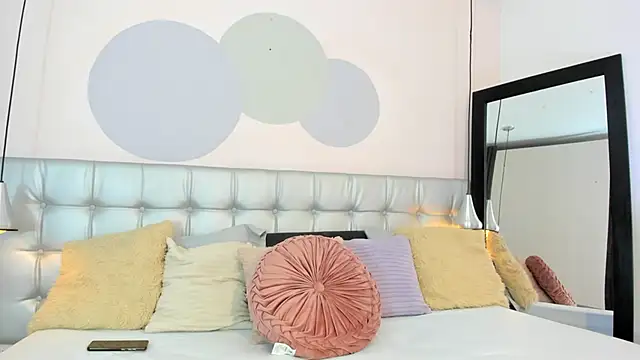 Snapshot of Axel_brunette1 chatting on 03/13/25, 08:00 Axel brunette1 online show from 03/13/25, 08:00