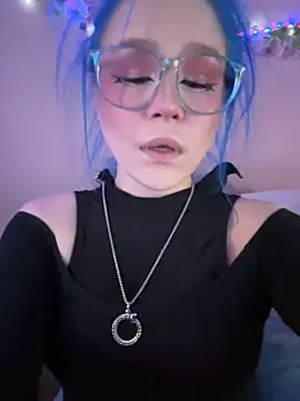 MaddisonHaas online show from 10/10/25, 01:59