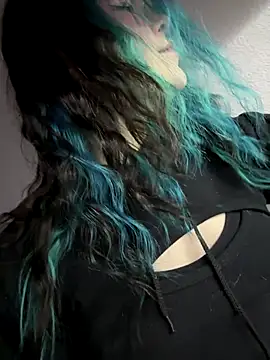 MaddisonHaas online show from 12/01/25, 11:43