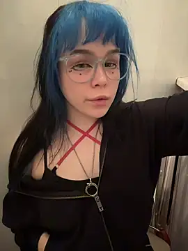 MaddisonHaas online show from 04/18/26, 07:07