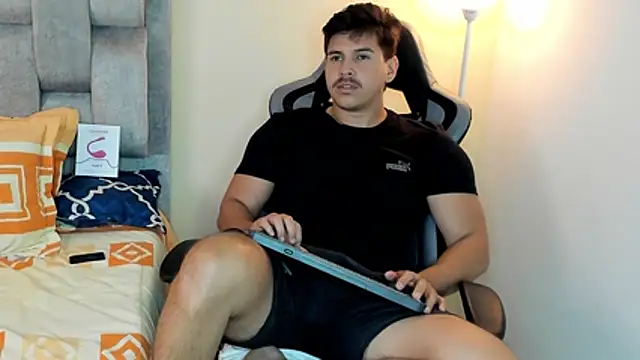 victor vixen online show from 01/12/26, 12:05