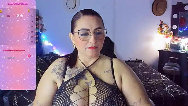 Ivonnee   online show from 01/19/25, 02:47