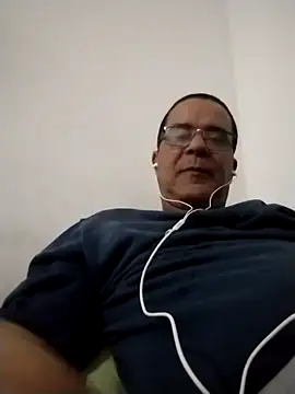 Snapshot of barboza991 chatting on 06/11/26, 11:47 barboza991 online show from 06/11/26, 11:47