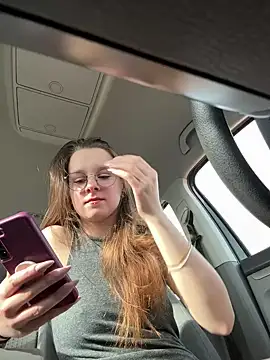 Izzy Inked online show from 03/05/25, 10:11