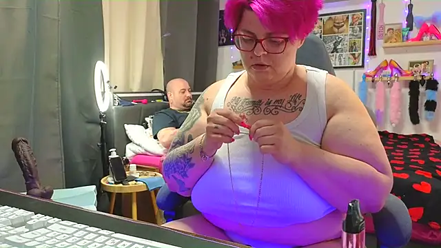 SunshineLexi online show from 02/25/25, 07:25