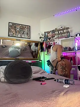 SunshineLexi online show from 05/08/26, 07:57