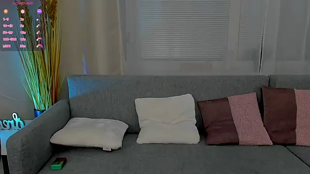 Snapshot of NovaBlissss chatting on 01/24/25, 08:22 NovaBlissss online show from 01/24/25, 08:22