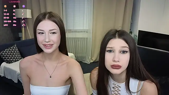 Snapshot of NovaBlissss chatting on 02/13/25, 02:31 NovaBlissss online show from 02/13/25, 02:31