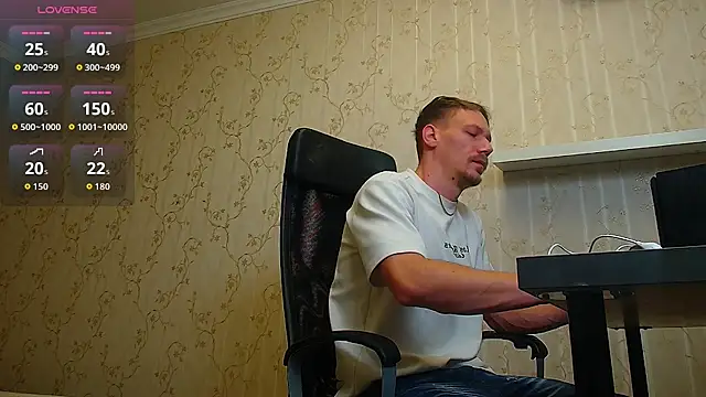 Snapshot of MateoBenjaminX chatting on 10/02/25, 04:52 MateoBenjaminX online show from 10/02/25, 04:52