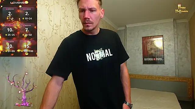 Snapshot of MateoBenjaminX chatting on 10/21/25, 05:08 MateoBenjaminX online show from 10/21/25, 05:08