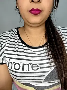 Shanaya Hotty online show from 12/19/25, 08:05