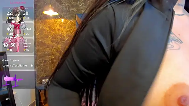 Alahia Dangelo online show from 02/05/25, 03:20