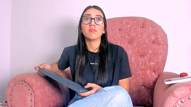 Snapshot of _maria_foxx_ chatting on 01/07/25, 02:19 maria foxx online show from 01/07/25, 02:19