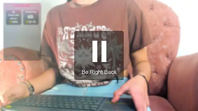 Snapshot of _maria_foxx_ chatting on 03/21/25, 06:18 maria foxx online show from 03/21/25, 06:18