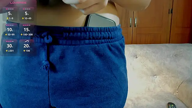 Snapshot of _maria_foxx_ chatting on 10/10/25, 08:41 maria foxx online show from 10/10/25, 08:41