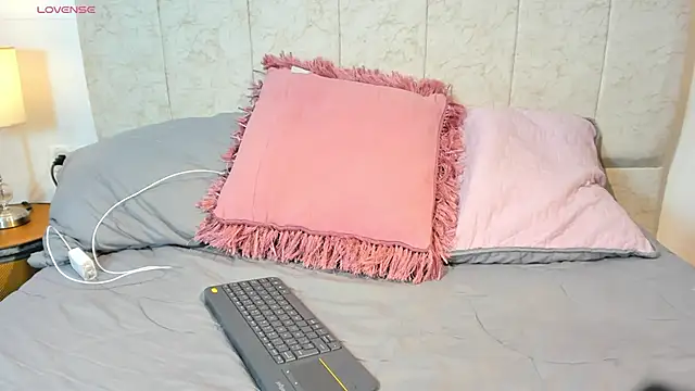  maria foxx  online show from 02/25/26, 12:26