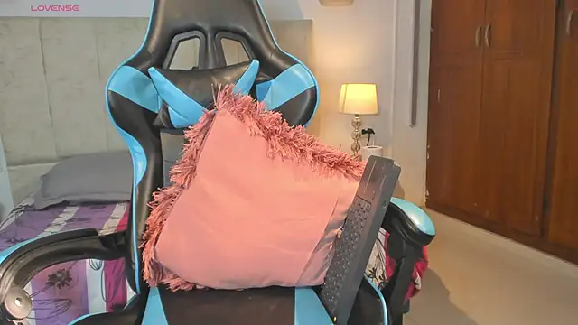  maria foxx  online show from 03/28/26, 01:00