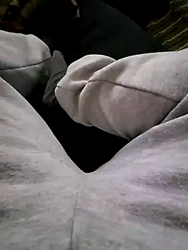 DBento0702 online show from 01/23/25, 02:50