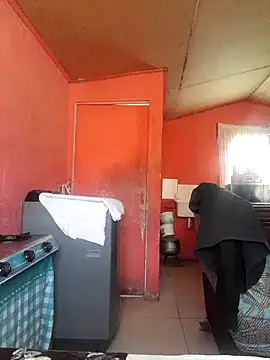 Snapshot of redishxxx chatting on 12/15/24, 07:35 redishxxx online show from 12/15/24, 07:35