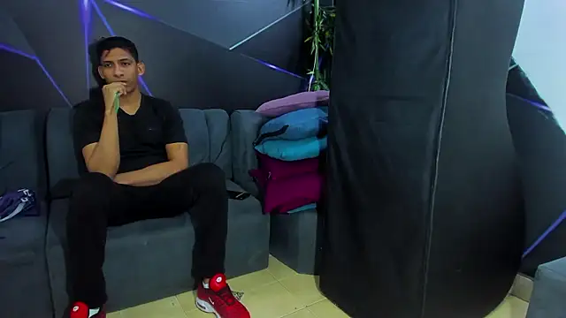 playsgirlhot online show from 01/10/26, 11:20