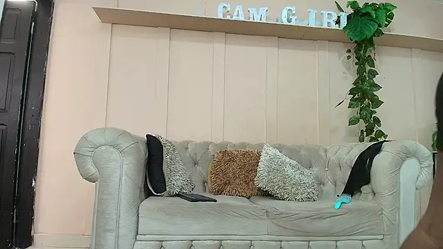 kayna gomez online show from 02/05/25, 07:20